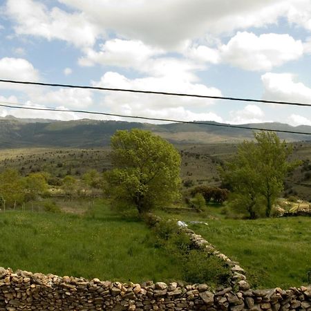 El Bulin De Paredes Villa Paredes de Buitrago Bagian luar foto